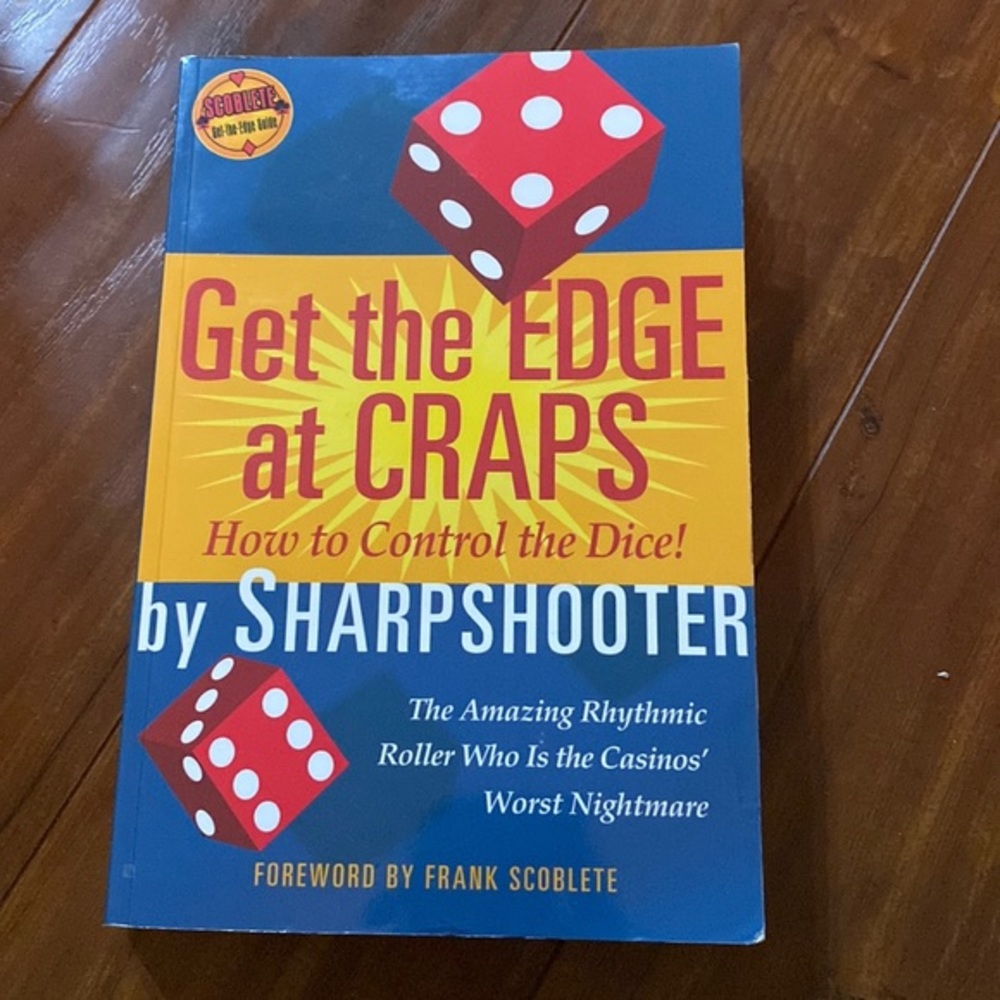 Get the Edge at Craps (Scoblete Get-The-Edge Guide)‎ book
